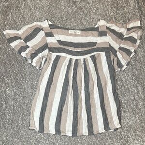 EUC French Laundry Black,white&tan stripe flutter sleeve flowy top sm
